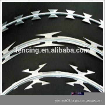 Supply Low carbon stainless steel Razor Barbed Wire military, jail or prison